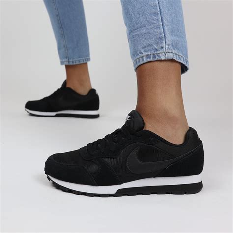 zwarte sneakers dames sale nike|zwarte sneaker sale.